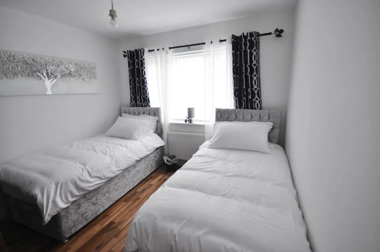 Modern 2 Bed Apartment Luton