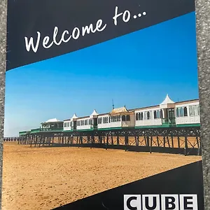 https://cube-apartments.hotelsin-chester.com